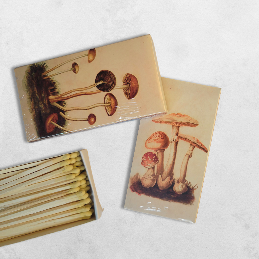 Vintage Design Matchbox (50 Matches)